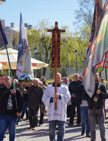 SANOK: Miesiąc Maryjny rozpoczęty Męskim Różańcem [VIDEO, ZDJĘCIA]