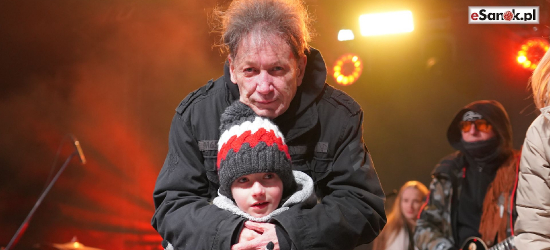 Tłumy, emocje i nadzieja. Charytatywny koncert „Bieszczady dla Maksa na MAXA” za nami [VIDEO, ZDJĘCIA]