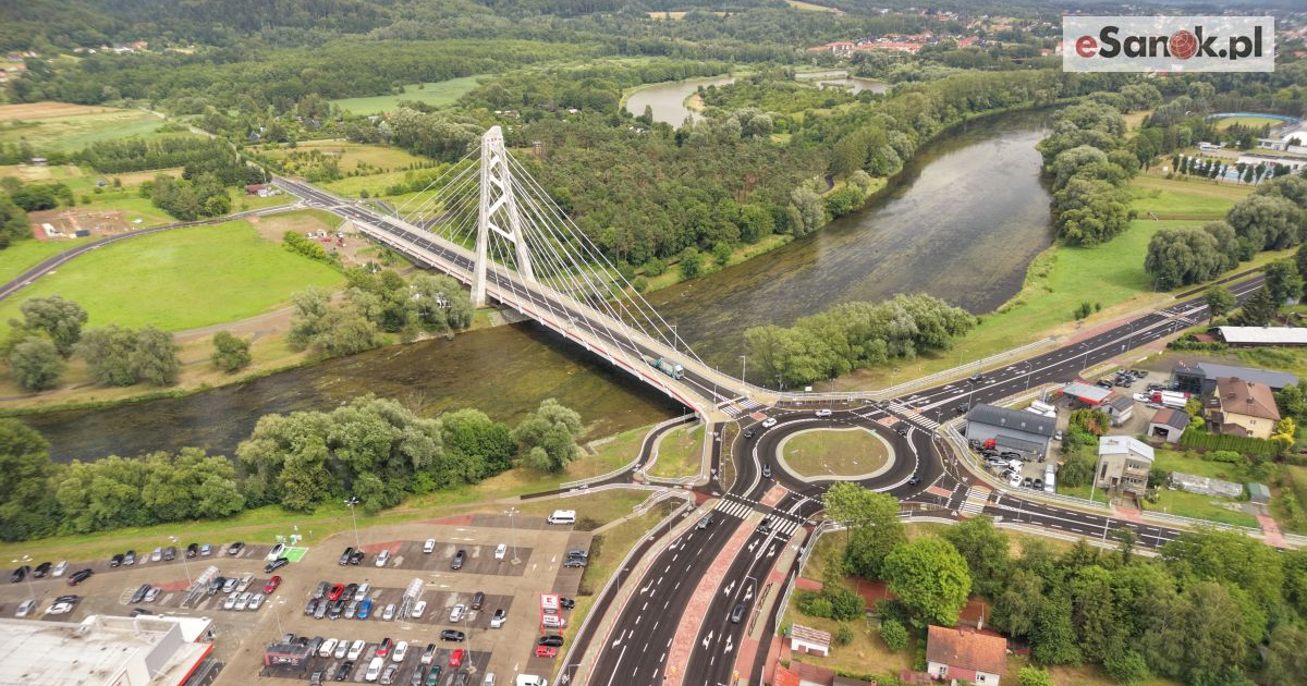 Burmistrz Sanoka z nagrodą „Skrzydła Rozwoju Biznesu”