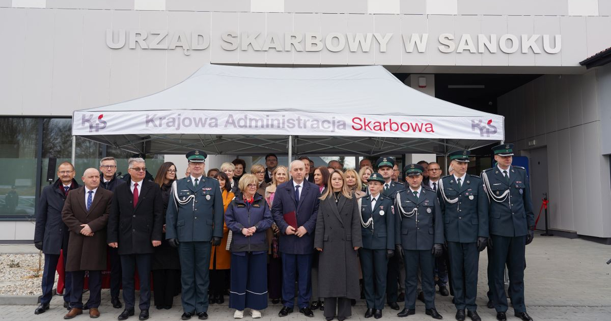 Nowa siedziba Urzędu Skarbowego w Sanoku już otwarta [VIDEO, ZDJĘCIA]