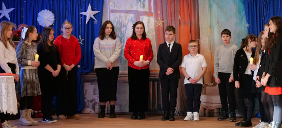 GMINA SANOK: Znamy laureatów II Międzyszkolnego Konkursu na Kartkę Bożonarodzeniową [ZDJĘCIA]