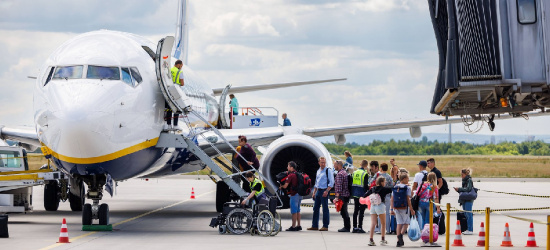 Rekord na lotnisku w Jasionce! Blisko 100 tys. pasażerów w miesiąc (ZDJĘCIA)