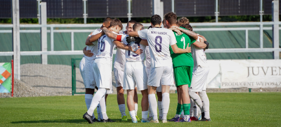 PIŁKA NOŻNA: Wikingowie remisują w Klimkówce. Zwycięstwo uciekło w ostatnich sekundach