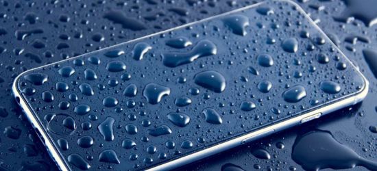Zabezpieczenie smartfona przed uszkodzeniem i zalaniem wodą z usługą Smart Care od Orange