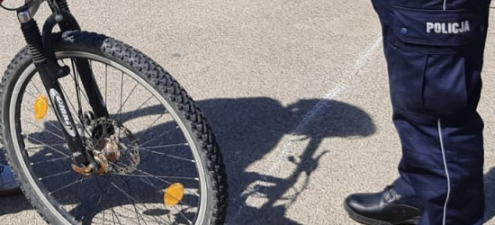REGION: Dzielnicowi zatrzymali kompletnie pijanego rowerzystę. Ledwo trzymał się ramy