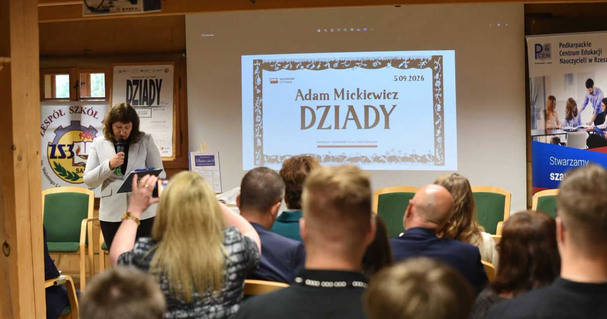Narodowe Czytanie w skansenie. „Dziady” w nowej, scenicznej formie