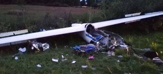 PODKARPACIE. Wypadek szybowca! 18-letni pilot w ciężkim stanie (ZDJĘCIA)