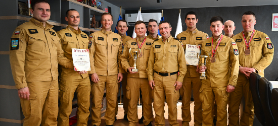 Strażacy z Leska i Ustrzyk Dolnych na podium Mistrzostw Polski! [ZDJĘCIA]