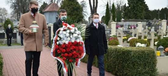 SANOK: Uczczono 102. rocznicę odzyskania przez Polskę niepodległości (ZDJĘCIA)